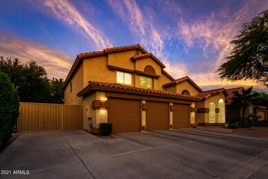 3-Car Garage