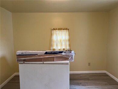 221 Leise Ln, Ellwood City, PA 16117 - photo 6