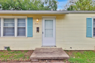 1714 N High St, Wichita, KS 67203 - photo 4