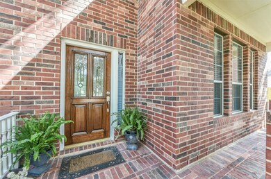 4902 Abercreek Ave, Friendswood, TX 77546 - photo 2