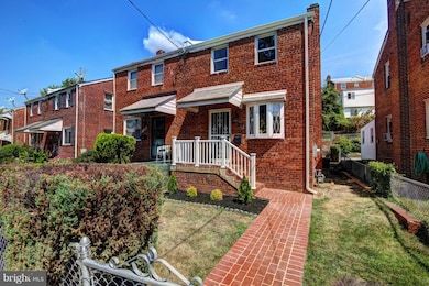 732 Burns St SE, Washington, DC 20019 - photo 4