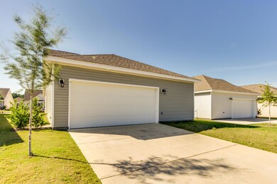 The%20Cary%20-%20Rear%20View