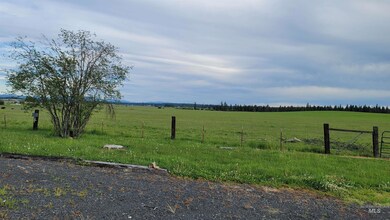 705 W Pierce Ave, Weippe, ID 83553 - photo 5