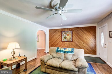 1323 Woodridge Ln, Sykesville, MD 21784 - photo 6