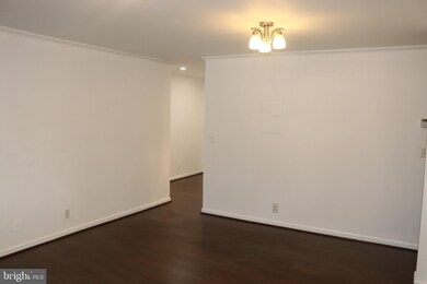 2613 S Walter Reed Dr unit C, Arlington, VA 22206 - photo 2