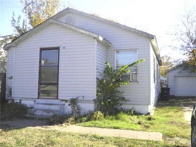 111 W Pulaski St, Shawnee, OK 74804 - photo 2