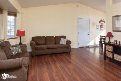 Living Room_DMD_1800-SMALL