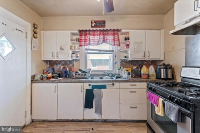 72 Hartley Rd, Lansdowne, PA 19050 - photo 7