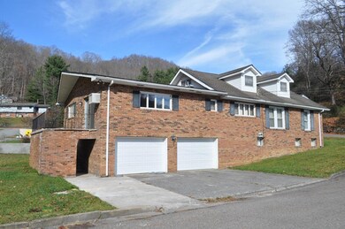 2 car garage 503 Craig