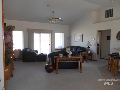 2336 Lower Pond Ln, Homedale, ID 83628 - photo 6