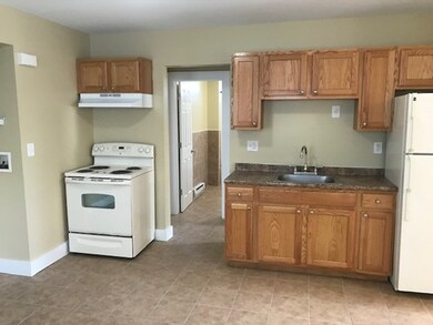 17 Eldridge St unit 3, Springfield, MA 01108 - photo 2