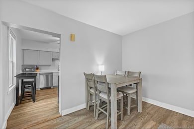 115 Harborview Ave unit 1st, Bridgeport, CT 06605 - photo 3