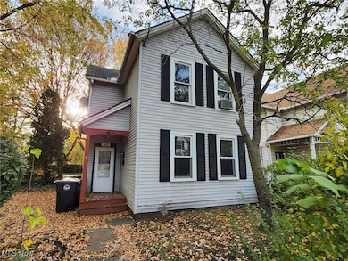 1432 E 52nd St, Cleveland, OH 44103 - photo 2