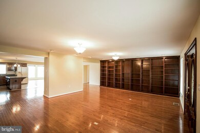 29585 Hearts Desire Dr, Mechanicsville, MD 20659 - photo 4