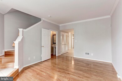 12478 Selkirk Cir, Bristow, VA 20136 - photo 3