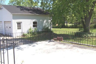 111 Sycamore Dr, Shelbyville, TN 37160 - photo 6