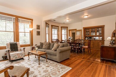 111 W Travis St, Fredericksburg, TX 78624 - photo 7