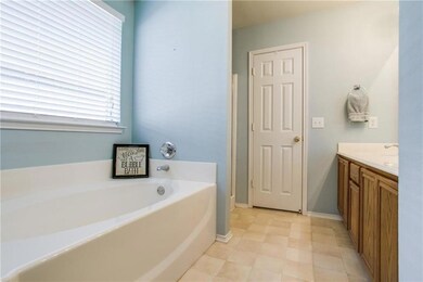 204 Windy Knoll Ln, Wylie, TX 75098 - photo 3