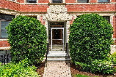 149 Winthrop Rd unit 5, Brookline, MA 02445 - photo 3