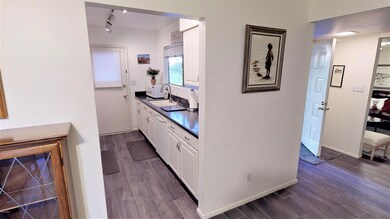 Kitchen 2