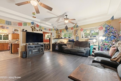 2005foxtrail_louisvillerealestatemedia_0