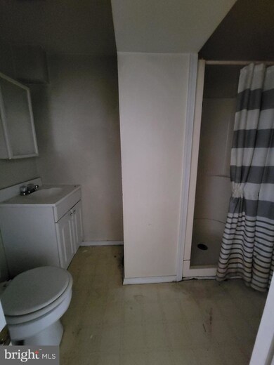 229 31 Dupont St, Philadelphia, PA 19127 - photo 7