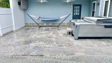 39 Chapin St, Ludlow, MA 01056 - photo 7