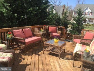 21498 Tithables Cir, Broadlands, VA 20148 - photo 4