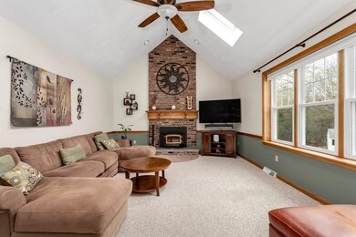 28 Jackson Cir, Franklin, MA 02038 - photo 4