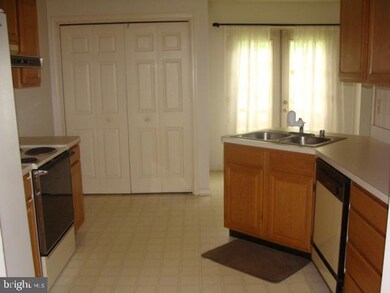 431 Rachaels Way, Prince Frederick, MD 20678 - photo 4