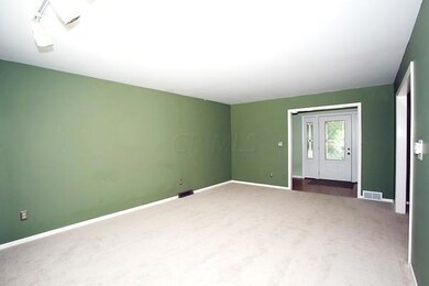 Welcome to 1390 Hickory Ridge Ln!