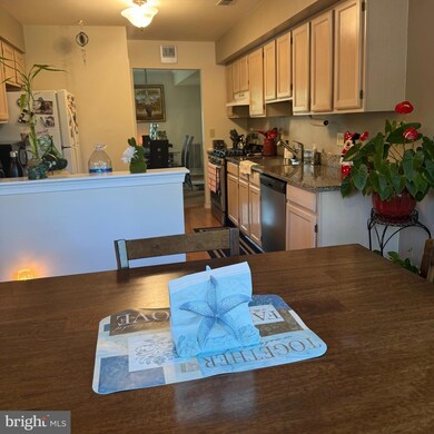 85 Beacon Place, Trenton, NJ 08691 - photo 6