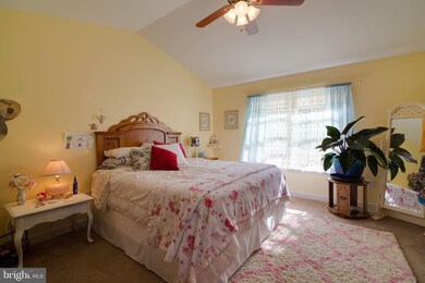 976 Ebb Tide Dr, Colonial Beach, VA 22443 - photo 3