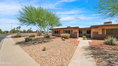 13873 N Thunderbird Blvd, Sun City, AZ 85351 - photo 7