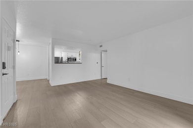 5055 W Hacienda Ave unit 1046, Las Vegas, NV 89118 - photo 5