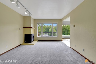 Light and Bright Main Living Area