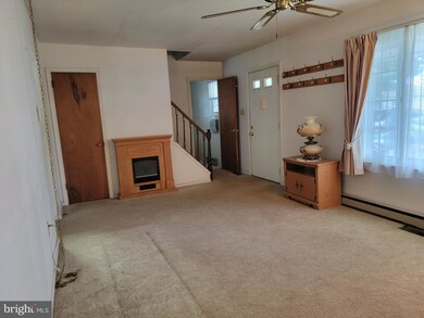7 Barb Ln, Boyertown, PA 19512 - photo 3