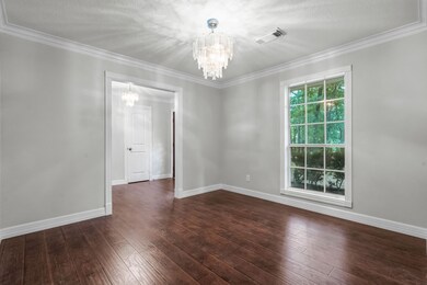 8 W Lake Forest Ct, Conroe, TX 77384 - photo 7