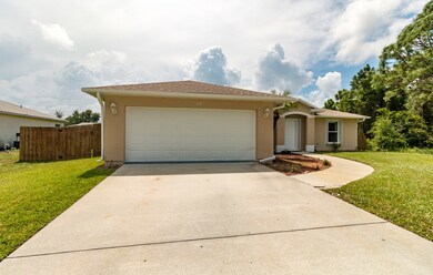 822 Majestic Ave, Sebastian, FL 32958 - photo 3