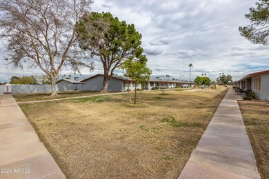 13856 N Newcastle Dr, Sun City, AZ 85351 - photo 2