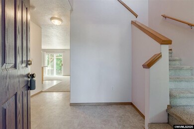 5746 Valleywood Loop SE, Salem, OR 97306 - photo 4