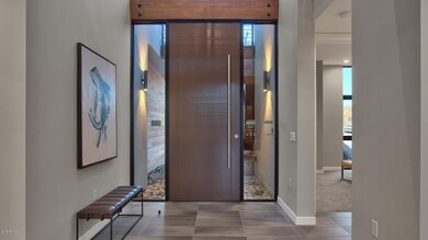 004_FOYER