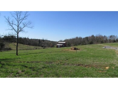 Plenty of pasturebarn
