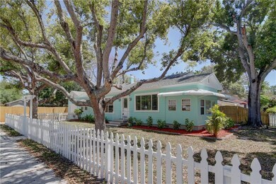 1420 11th Ave N, Saint Petersburg, FL 33705 - photo 2