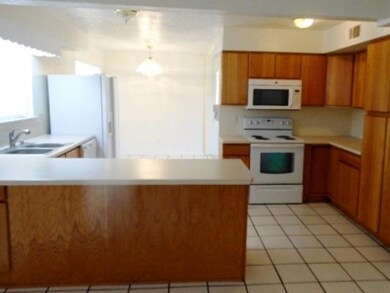 6615 Mia St NE, Albuquerque, NM 87109 - photo 5