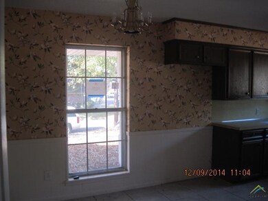 2518 Mitchell Ave, Tyler, TX 75701 - photo 3