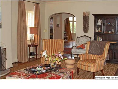 Living room to Foyer