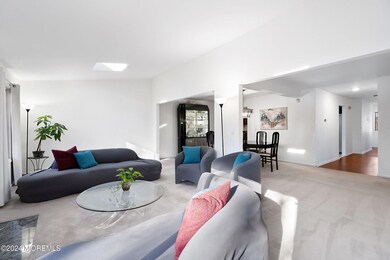 7 Family and Dining 1A