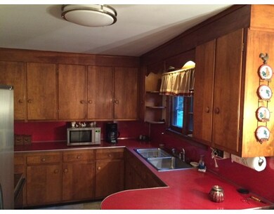 2006 Calkins Rd, Palmer, MA 01069 - photo 3