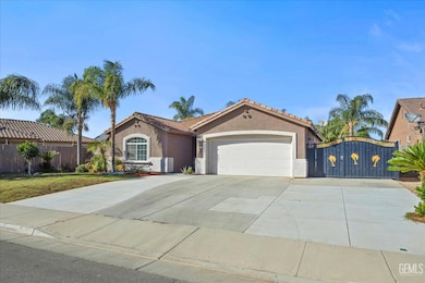 11910 Compass Ave, Bakersfield, CA 93312 - photo 2